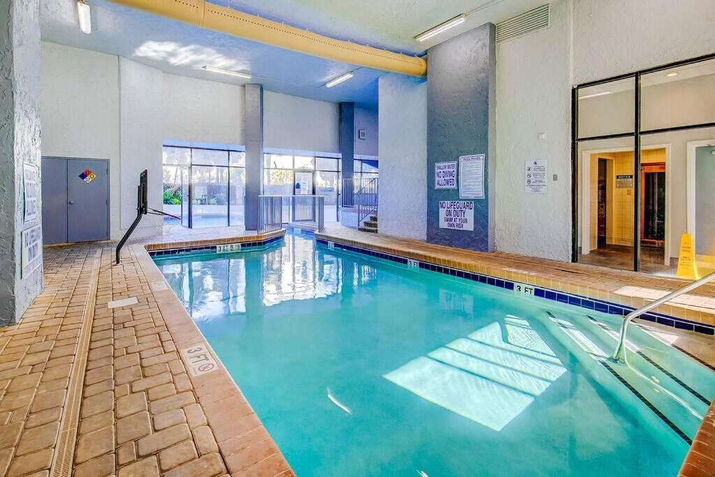 Royal Retreat-Amazing View-King Bed-1 Bedroom-Full Kitchen-Free Parking-Self Check-In Myrtle Beach Exterior photo