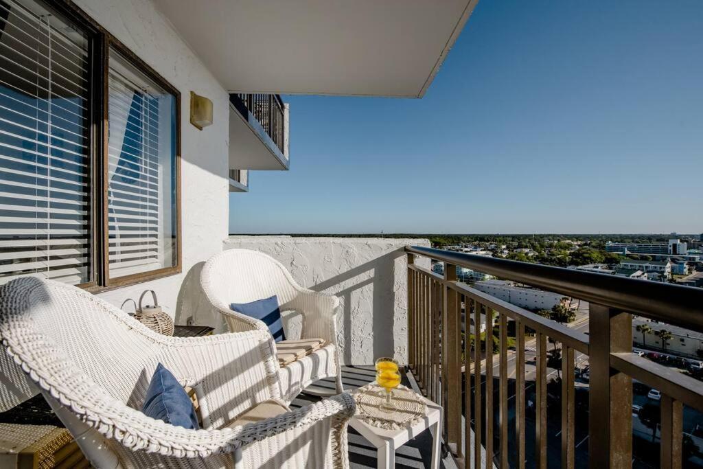 Royal Retreat-Amazing View-King Bed-1 Bedroom-Full Kitchen-Free Parking-Self Check-In Myrtle Beach Exterior photo