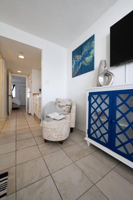 Royal Retreat-Amazing View-King Bed-1 Bedroom-Full Kitchen-Free Parking-Self Check-In Myrtle Beach Exterior photo