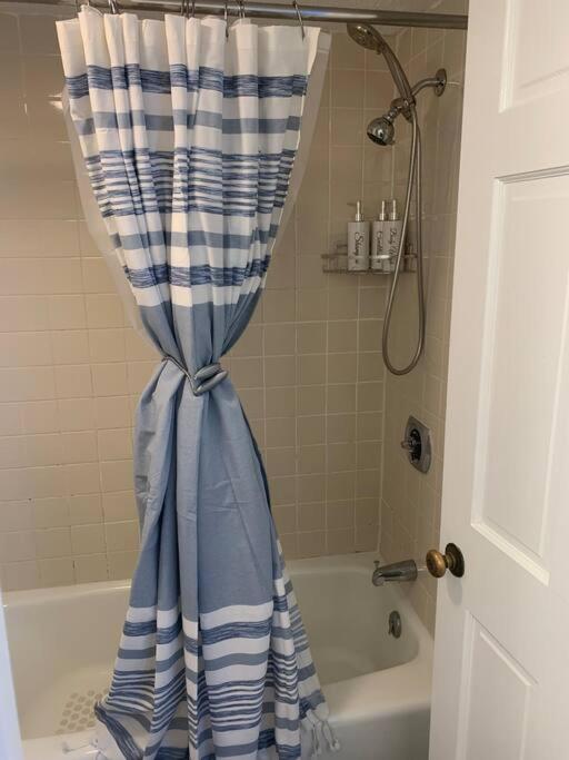 Royal Retreat-Amazing View-King Bed-1 Bedroom-Full Kitchen-Free Parking-Self Check-In Myrtle Beach Exterior photo